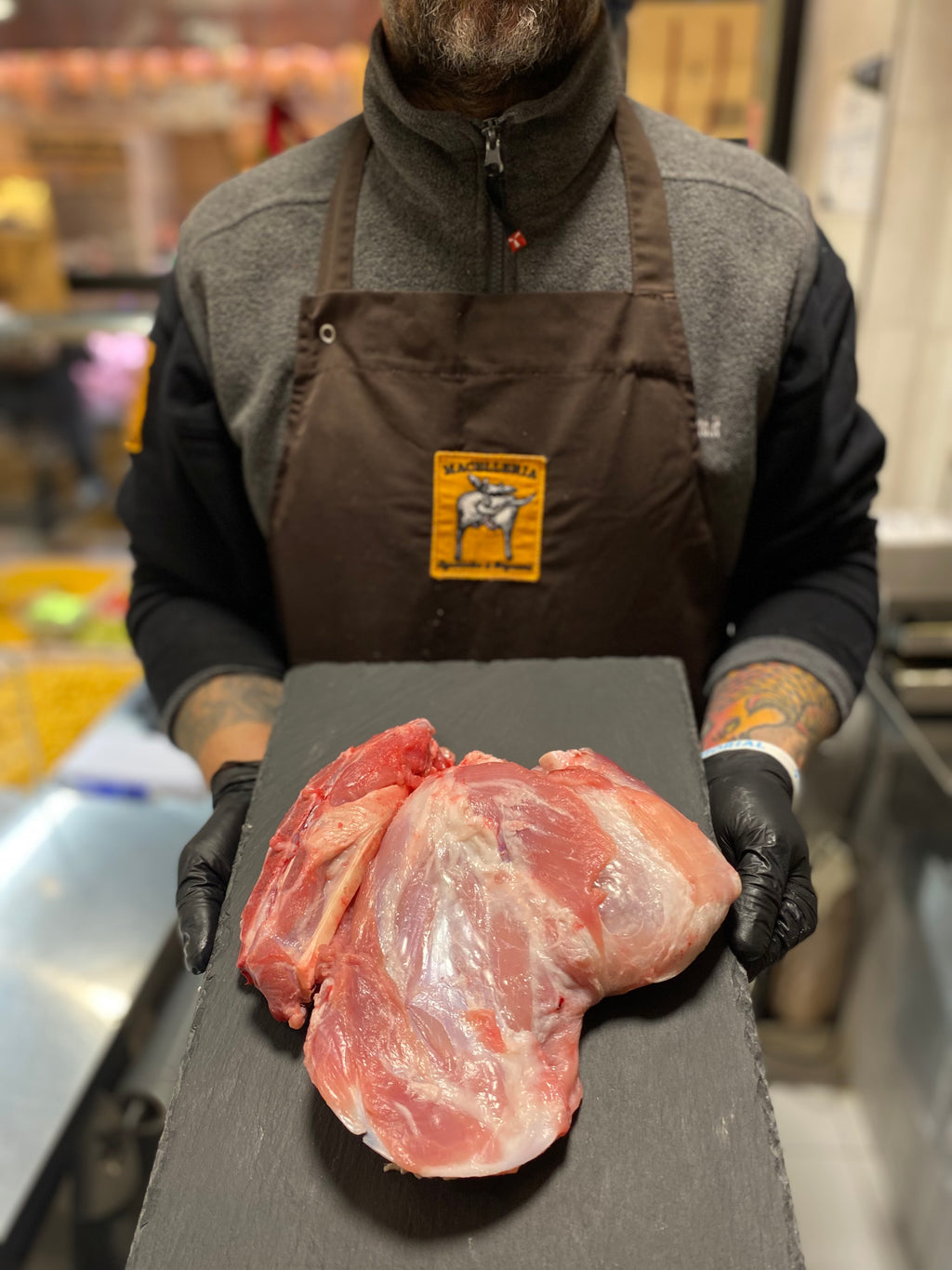 Spalla di Agnello allevato in Italia CORATELLE 1kg o 800 gr a pezzi