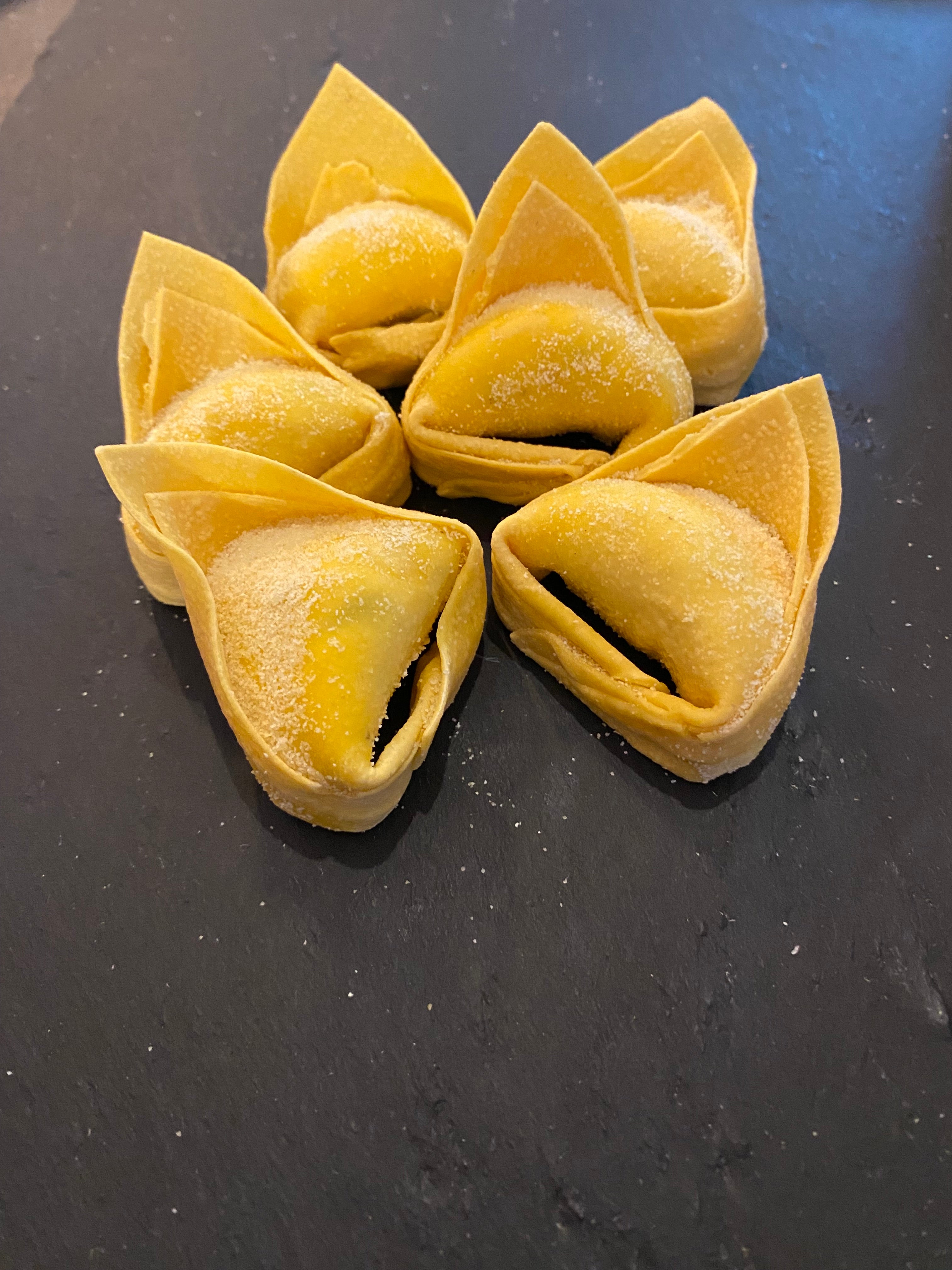 TORTELLONI di ricotta